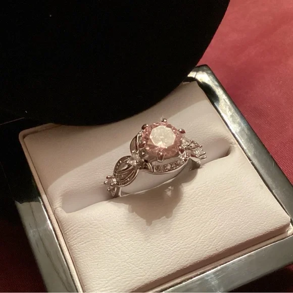 Pink Stone Silver Ring - Picture 7 of 13